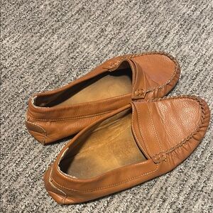 Womens size 8/9 Tan Ballet Flats